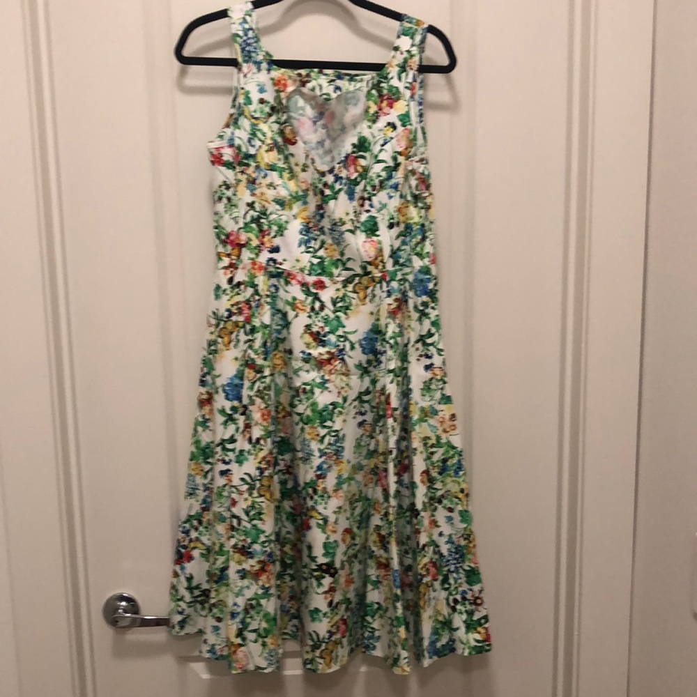 Hearts & Roses Pin-Up Style Dress